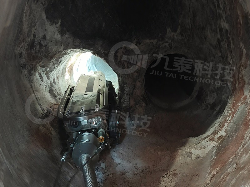 小直径管道机器人解决氧化铝管道检测难题